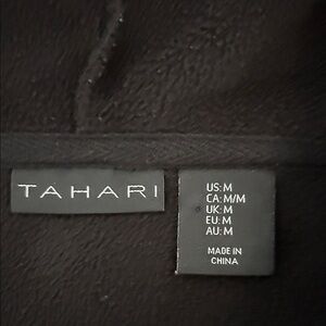 Tahari Elegant Black Outerwear